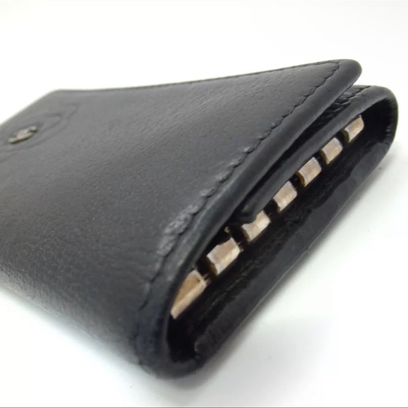 AUTH CHANEL Camellia Key Holder Case Black - Picture 4 of 7